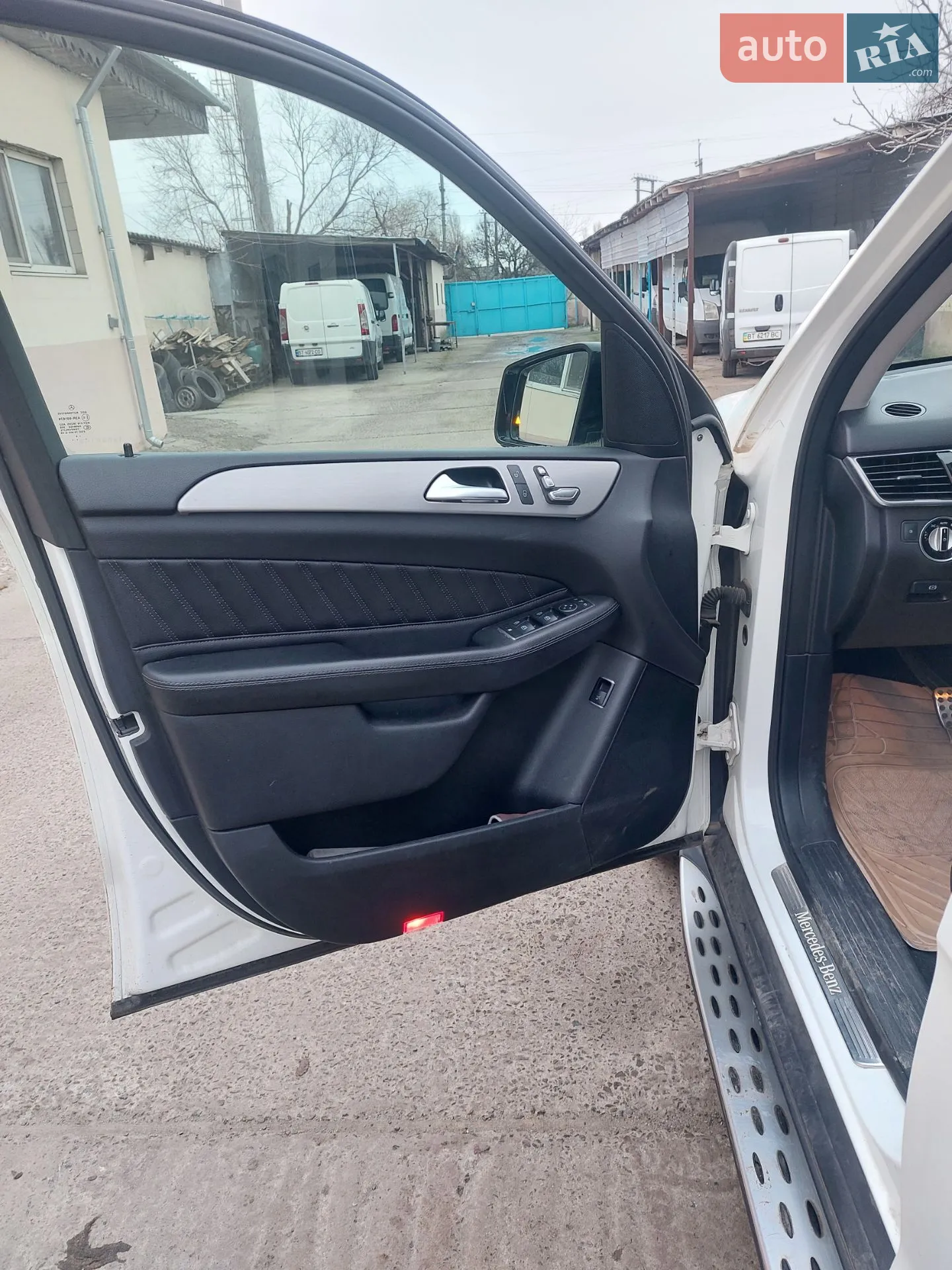Mercedes-Benz GLE-Class 2015 VIN WDC1660241A620162 фото оголошення 18 з 24