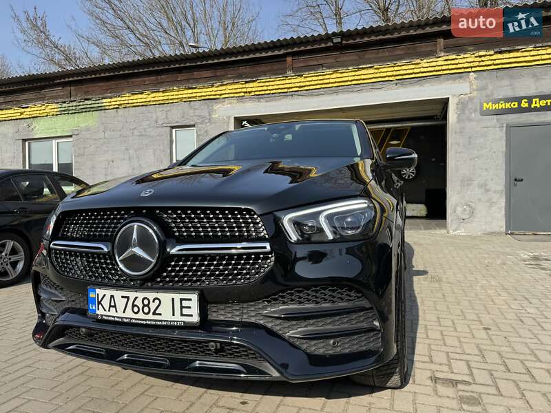 Mercedes-Benz GLE-Class 2021