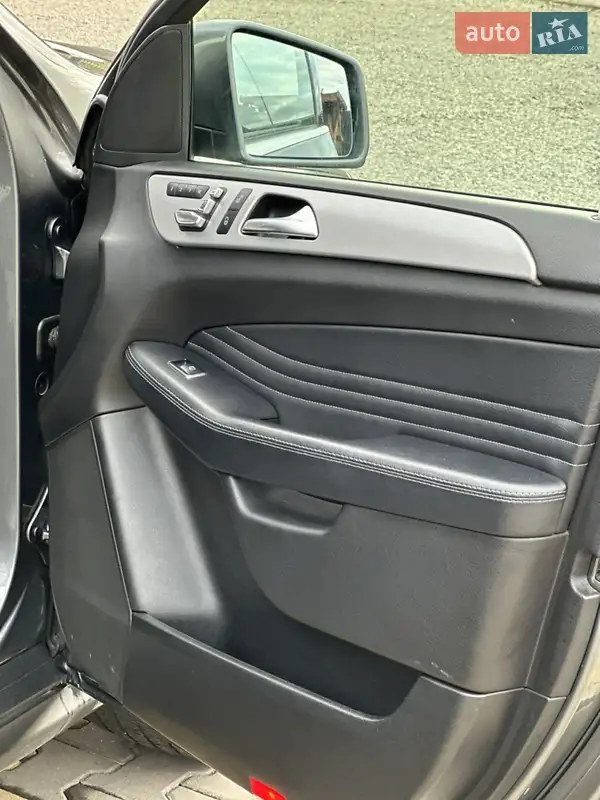 Mercedes-Benz GLE-Class 2018 VIN WDC2923241A114828 фото оголошення 17 з 54