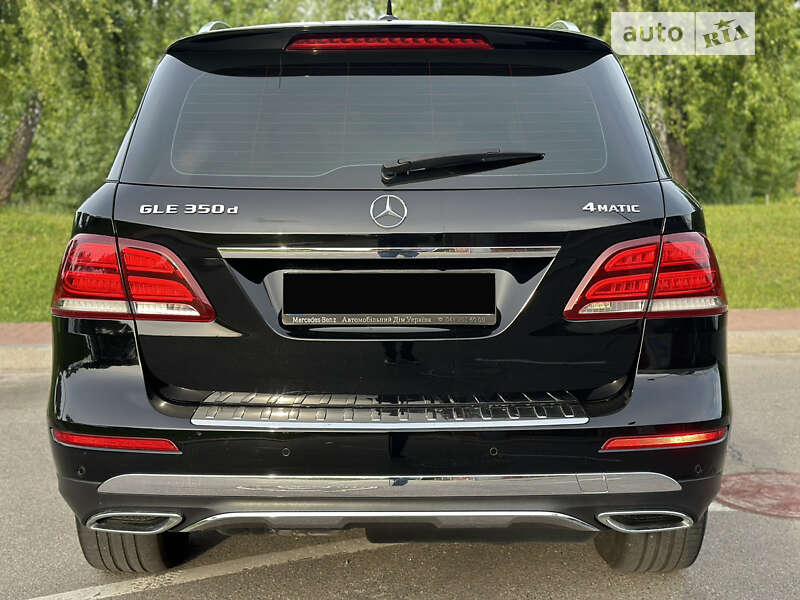 Внедорожник / Кроссовер Mercedes-Benz GLE-Class 2015 в Киеве