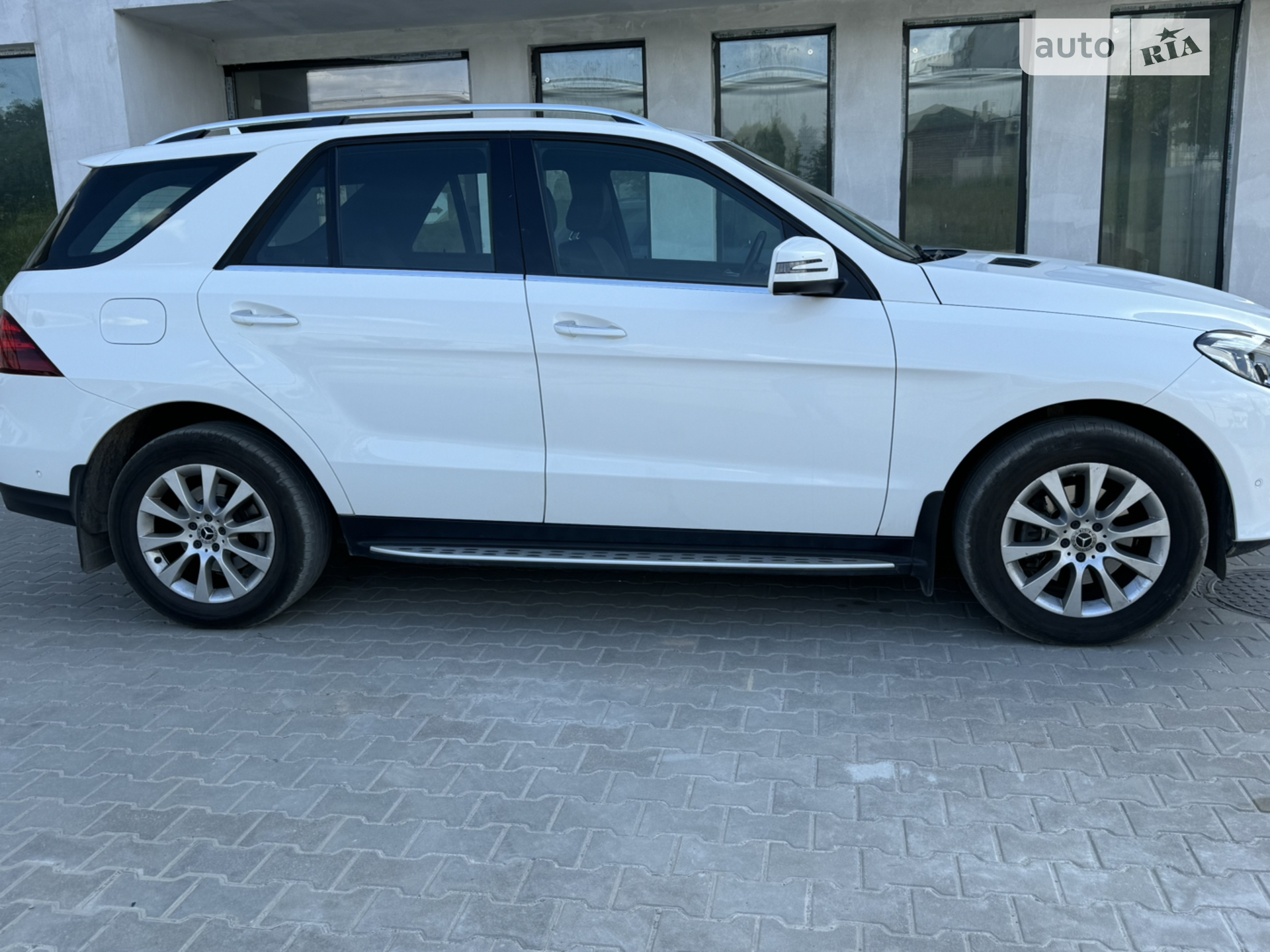 2017 Mercedes-Benz GLE - мініатюра 2