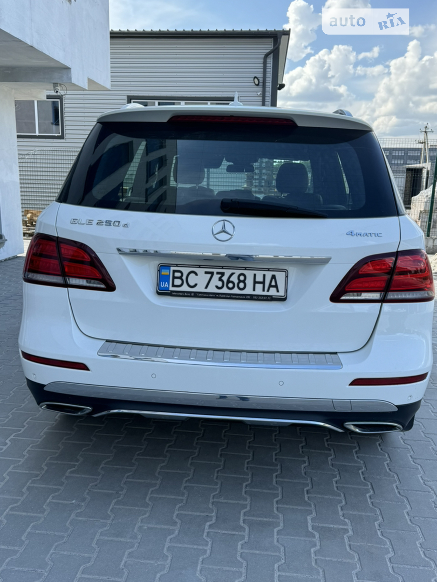 2017 Mercedes-Benz GLE - мініатюра 3