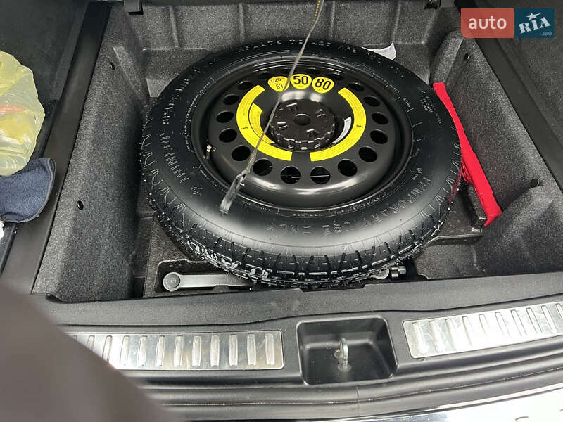 Внедорожник / Кроссовер Mercedes-Benz GLE-Class 2016 в Киеве