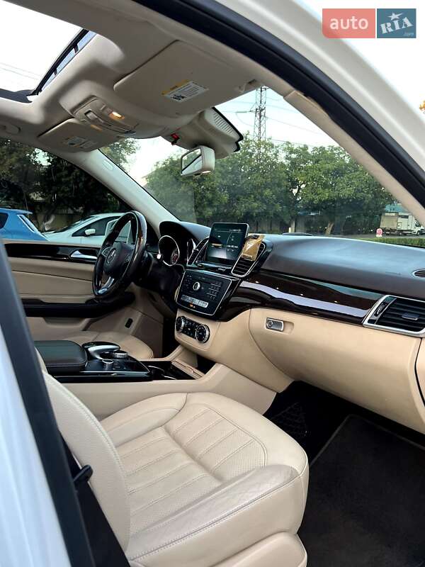 Позашляховик / Кросовер Mercedes-Benz GLE-Class 2018 в Одесі фото 29 Позашляховик / Кросовер Mercedes-Benz GLE-Class 2018 в Одесі