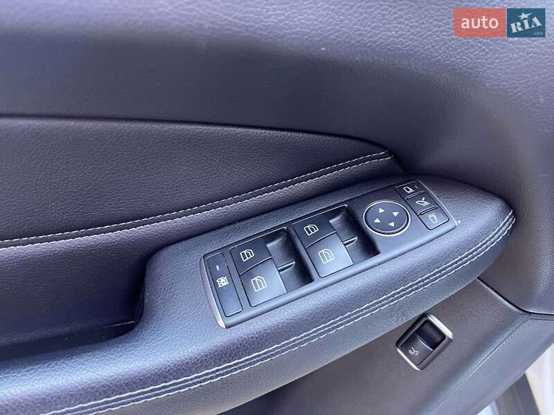 Внедорожник / Кроссовер Mercedes-Benz GLE-Class 2016 в Львове