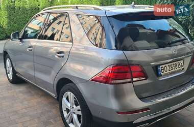 Внедорожник / Кроссовер Mercedes-Benz GLE-Class 2015 в 