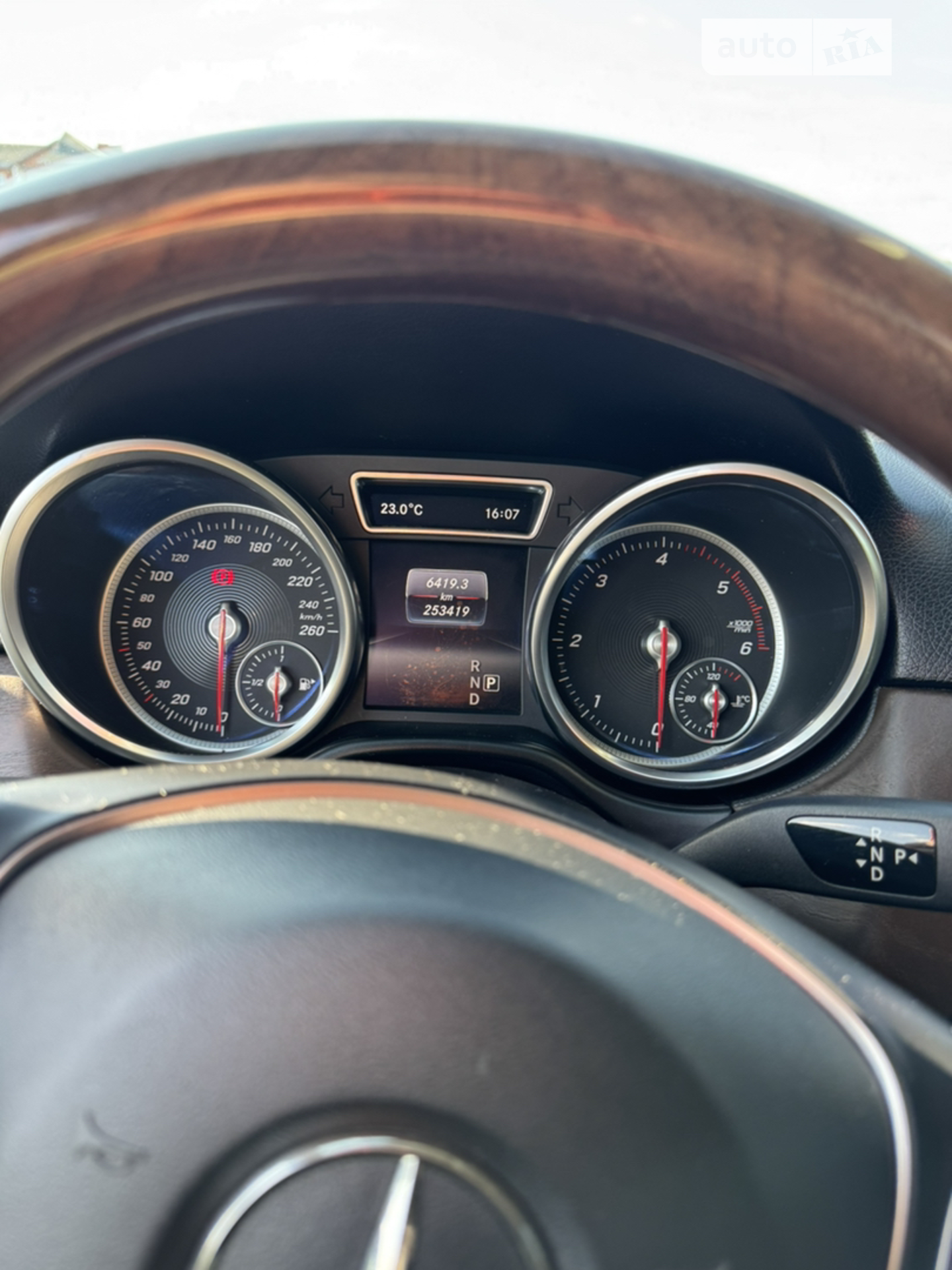 2016 Mercedes-Benz GLE - мініатюра 55