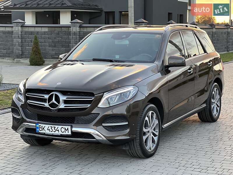 Позашляховик / Кросовер Mercedes-Benz GLE-Class 2016 в Рівному