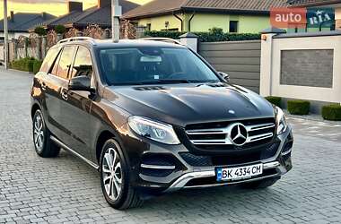 Внедорожник / Кроссовер Mercedes-Benz GLE-Class 2016 в Ровно