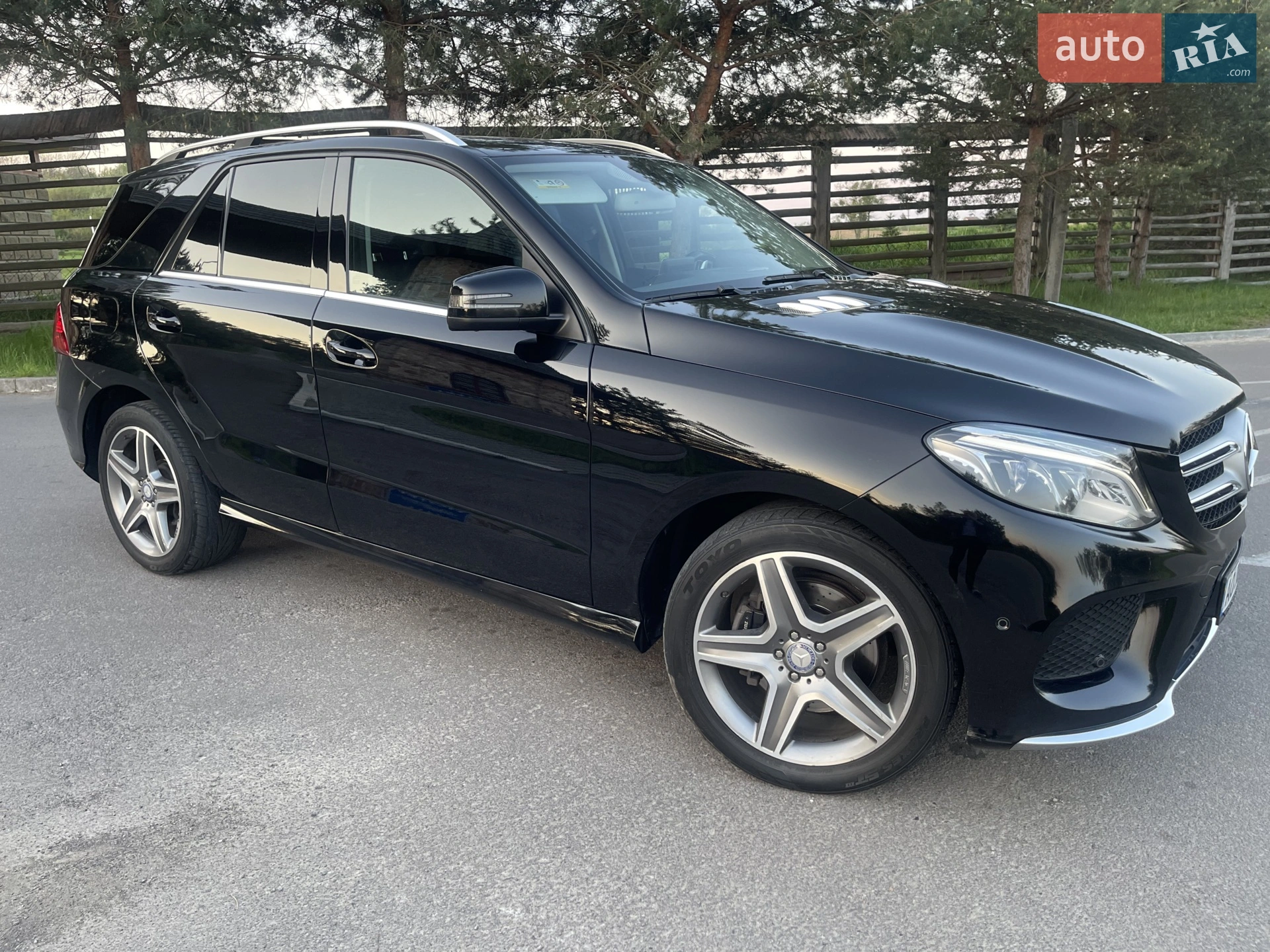 2016 Mercedes-Benz GLE - мініатюра 32