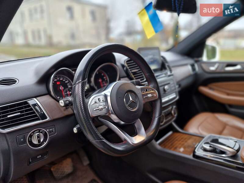 Позашляховик / Кросовер Mercedes-Benz GLE-Class 2016 в Тернополі