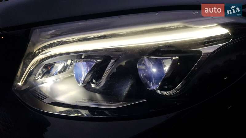 Внедорожник / Кроссовер Mercedes-Benz GLE-Class 2017 в Львове фото 10 Внедорожник / Кроссовер Mercedes-Benz GLE-Class 2017 в Львове