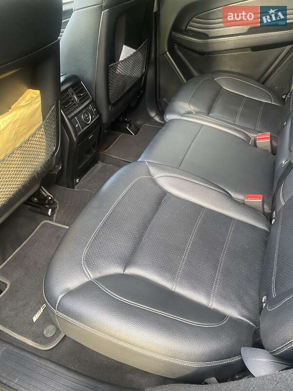 Внедорожник / Кроссовер Mercedes-Benz GLE-Class 2016 в Ужгороде