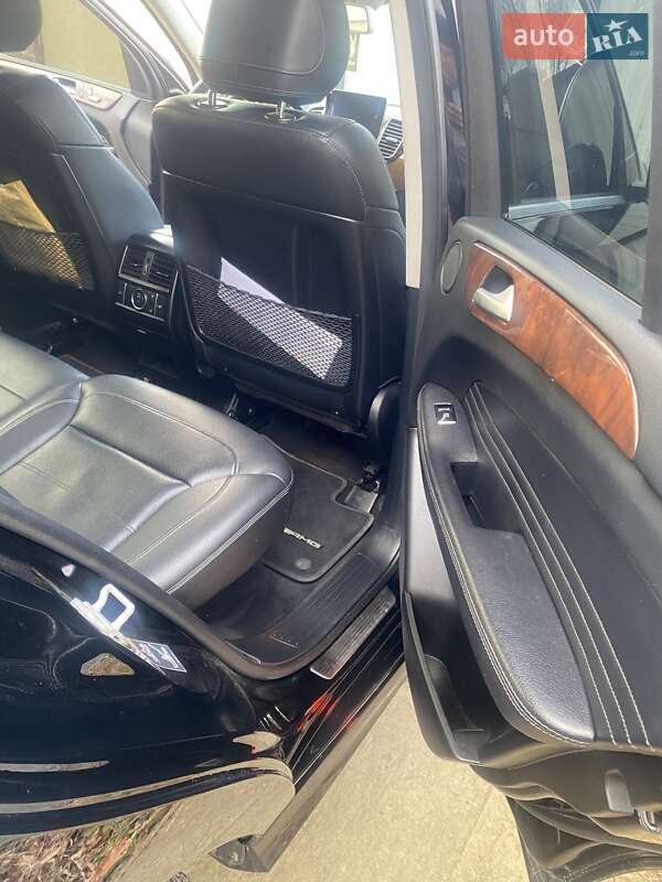 Внедорожник / Кроссовер Mercedes-Benz GLE-Class 2016 в Ужгороде