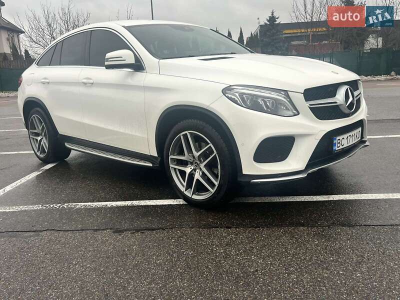 Позашляховик / Кросовер Mercedes-Benz GLE-Class 2017 в Львові фото 7 Позашляховик / Кросовер Mercedes-Benz GLE-Class 2017 в Львові