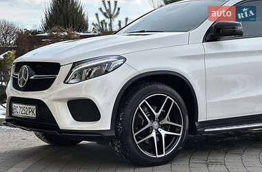 Позашляховик / Кросовер Mercedes-Benz GLE-Class 2015 в Стрию