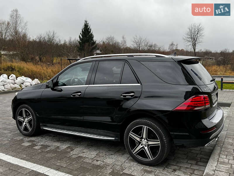 Внедорожник / Кроссовер Mercedes-Benz GLE-Class 2017 в Львове фото 30 Внедорожник / Кроссовер Mercedes-Benz GLE-Class 2017 в Львове