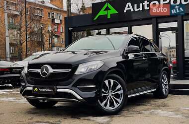 Внедорожник / Кроссовер Mercedes-Benz GLE-Class 2015 в Киеве