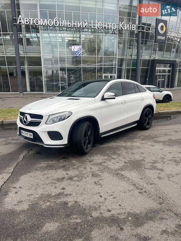 Mercedes-Benz GLE-Class 2016