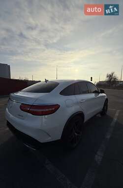 Внедорожник / Кроссовер Mercedes-Benz GLE-Class 2018 в 