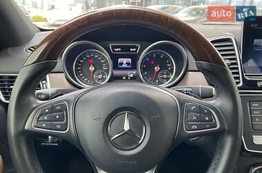 Позашляховик / Кросовер Mercedes-Benz GLE-Class 2019 в 
