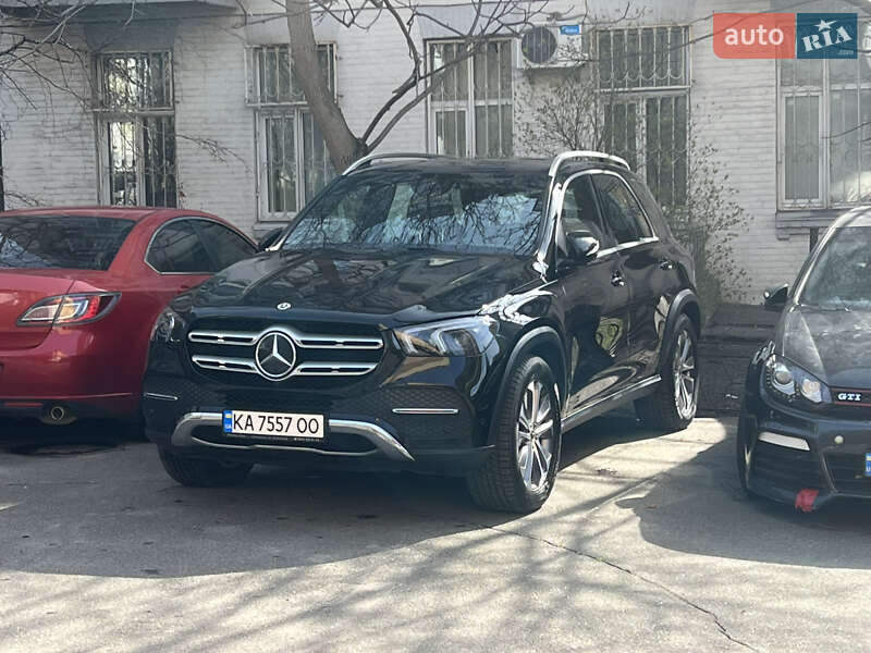 Mercedes-Benz GLE-Class 2021