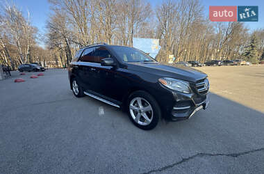 Внедорожник / Кроссовер Mercedes-Benz GLE-Class 2017 в 