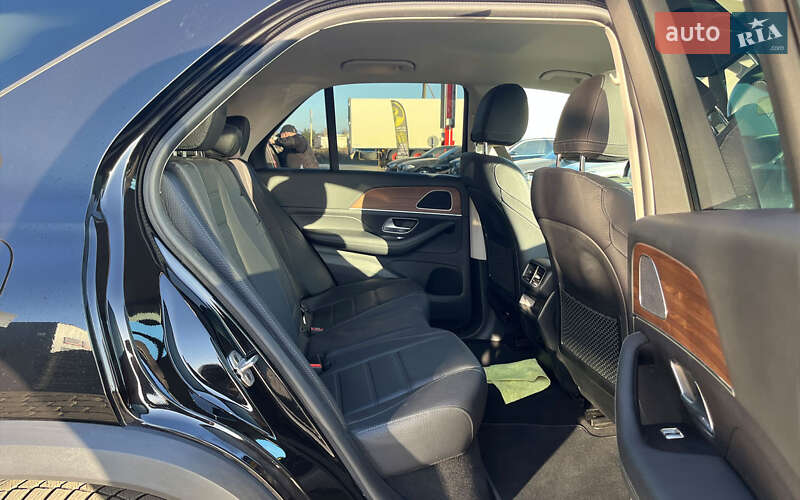 Позашляховик / Кросовер Mercedes-Benz GLE-Class 2021 в Мукачевому