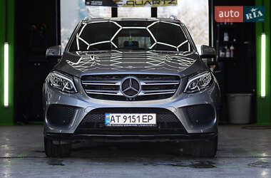 Позашляховик / Кросовер Mercedes-Benz GLE-Class 2016 в 