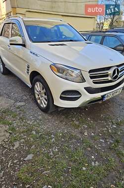 Внедорожник / Кроссовер Mercedes-Benz GLE-Class 2015 в 