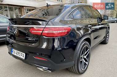 Позашляховик / Кросовер Mercedes-Benz GLE-Class 2019 в 