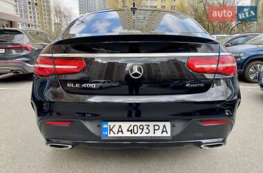 Позашляховик / Кросовер Mercedes-Benz GLE-Class 2019 в 