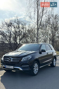 Внедорожник / Кроссовер Mercedes-Benz GLE-Class 2016 в 