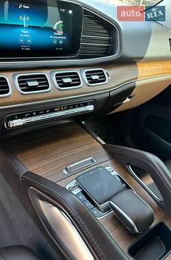 Внедорожник / Кроссовер Mercedes-Benz GLE-Class 2019 в 