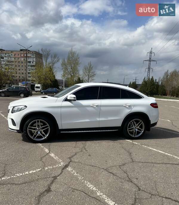 Позашляховик / Кросовер Mercedes-Benz GLE-Class 2016 в Кривому Розі