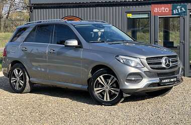 Внедорожник / Кроссовер Mercedes-Benz GLE-Class 2015 в 