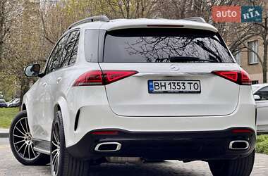 Внедорожник / Кроссовер Mercedes-Benz GLE-Class 2019 в 