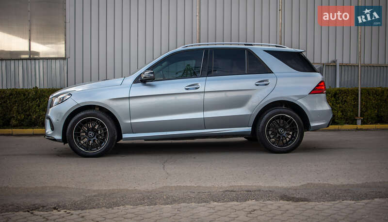 Позашляховик / Кросовер Mercedes-Benz GLE-Class 2016 в Чернівцях фото 20 Позашляховик / Кросовер Mercedes-Benz GLE-Class 2016 в Чернівцях