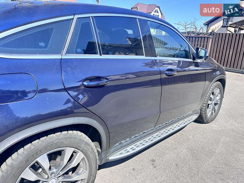 Внедорожник / Кроссовер Mercedes-Benz GLE-Class 2015 в Киеве