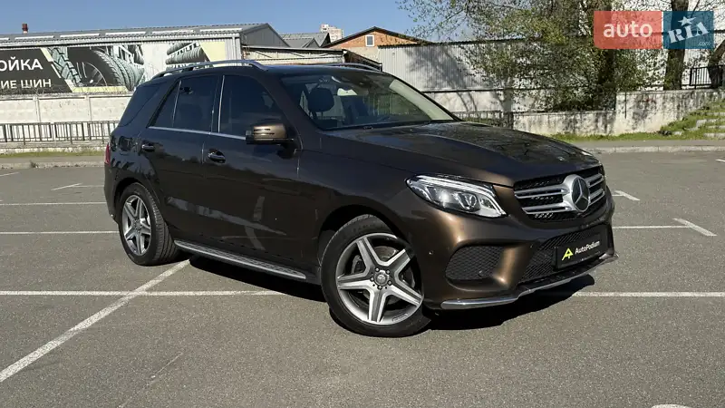 Внедорожник / Кроссовер Mercedes-Benz GLE-Class 2015 в 