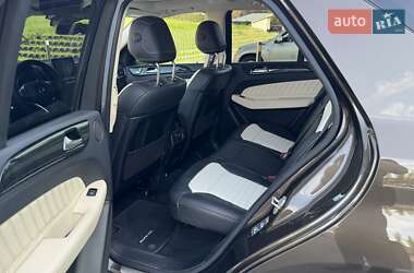 Позашляховик / Кросовер Mercedes-Benz GLE-Class 2015 в 