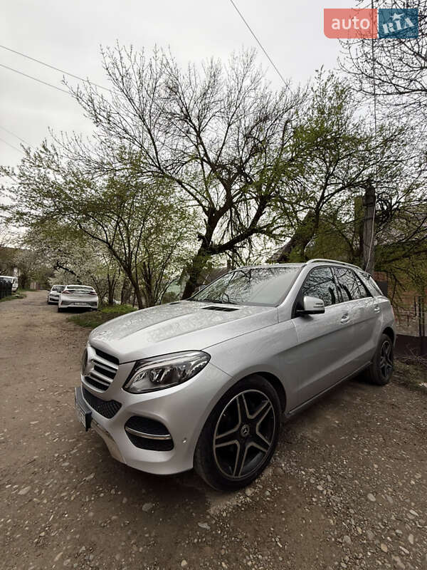 Внедорожник / Кроссовер Mercedes-Benz GLE-Class 2016 в Черновцах