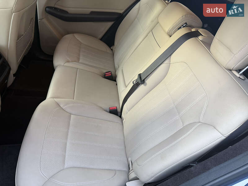 Позашляховик / Кросовер Mercedes-Benz GLE-Class 2015 в Києві