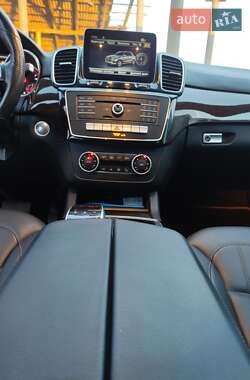 Внедорожник / Кроссовер Mercedes-Benz GLE-Class 2018 в 