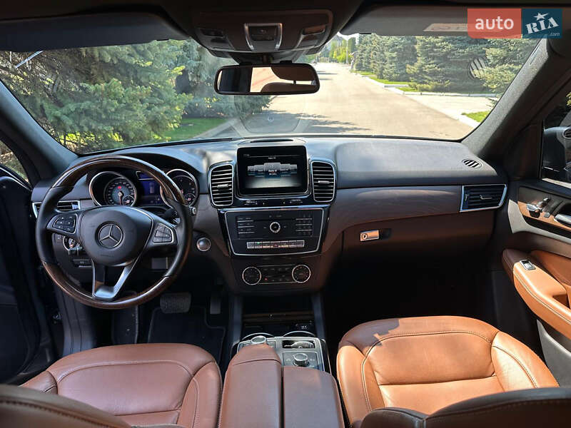 Внедорожник / Кроссовер Mercedes-Benz GLE-Class 2017 в Киеве