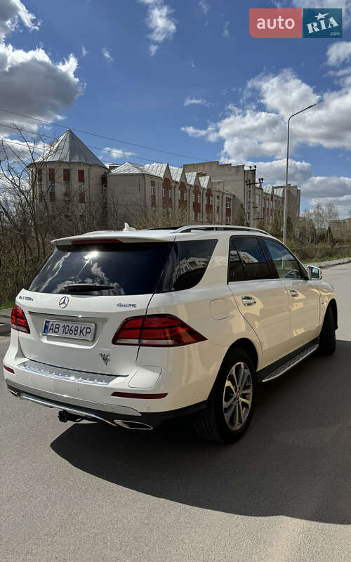 Внедорожник / Кроссовер Mercedes-Benz GLE-Class 2016 в Виннице