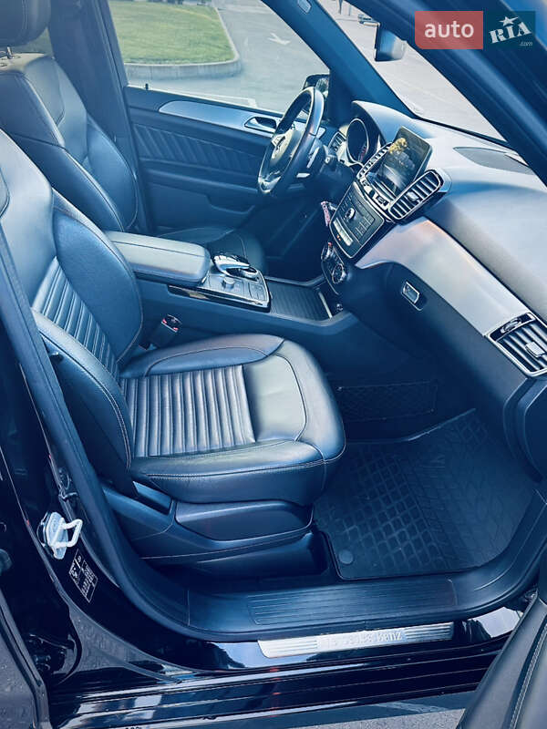 Позашляховик / Кросовер Mercedes-Benz GLE-Class 2016 в Києві