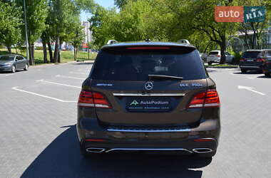 Внедорожник / Кроссовер Mercedes-Benz GLE-Class 2015 в 