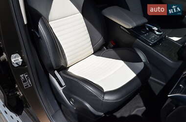 Внедорожник / Кроссовер Mercedes-Benz GLE-Class 2015 в 