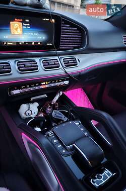 Внедорожник / Кроссовер Mercedes-Benz GLE-Class 2020 в 